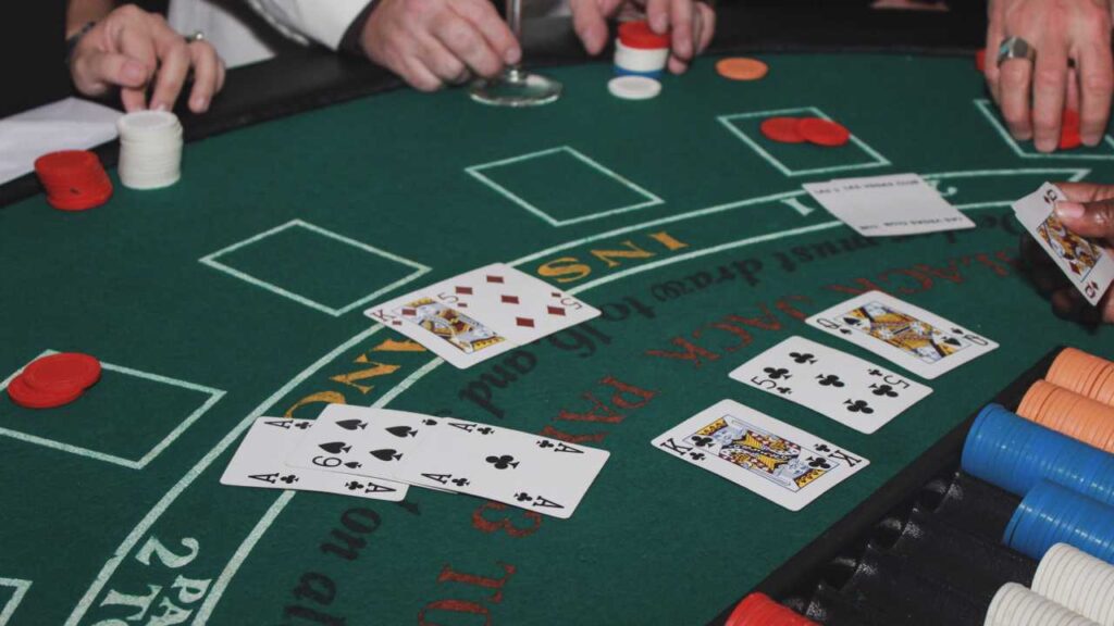 Comparing RNG-Based Games vs. Live Dealer Games: Which Is Better?