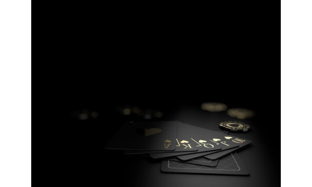 How do platforms sort and arrange baccarat tables?