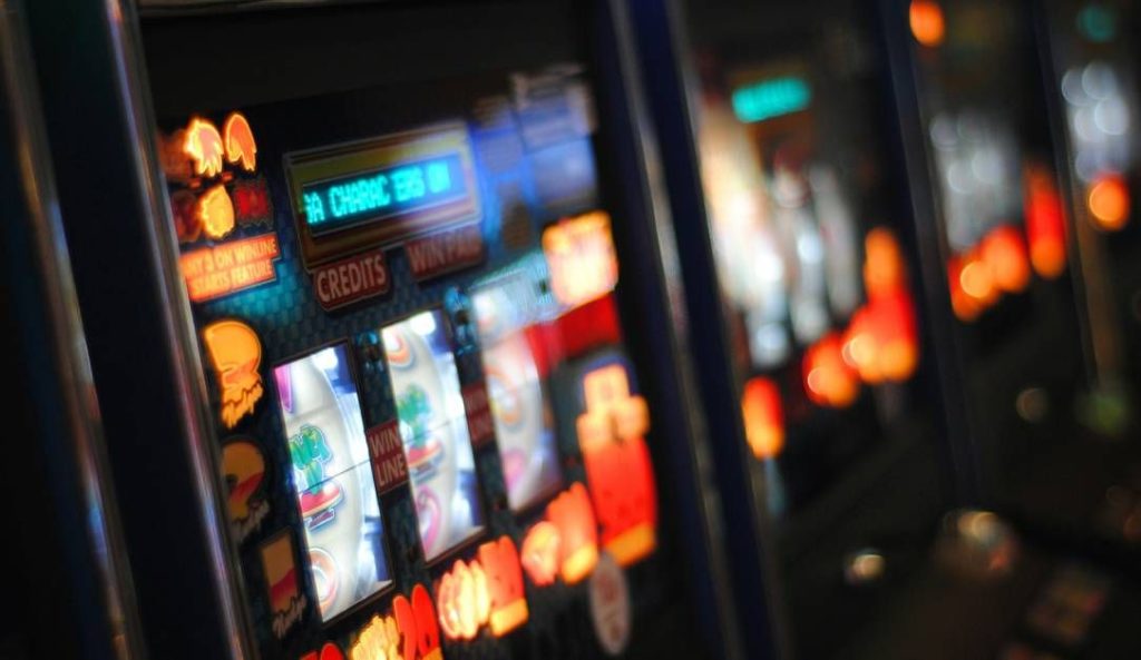 Simple Steps to Spot Slot Gacor Machines That Pay Out